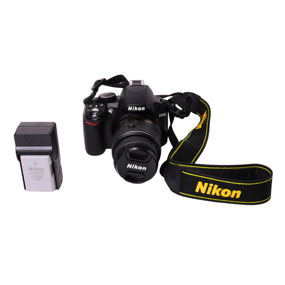 Nikon D3100 Digital SLR Camera Black With Wall Charger And Strap - Picture 1 of 15